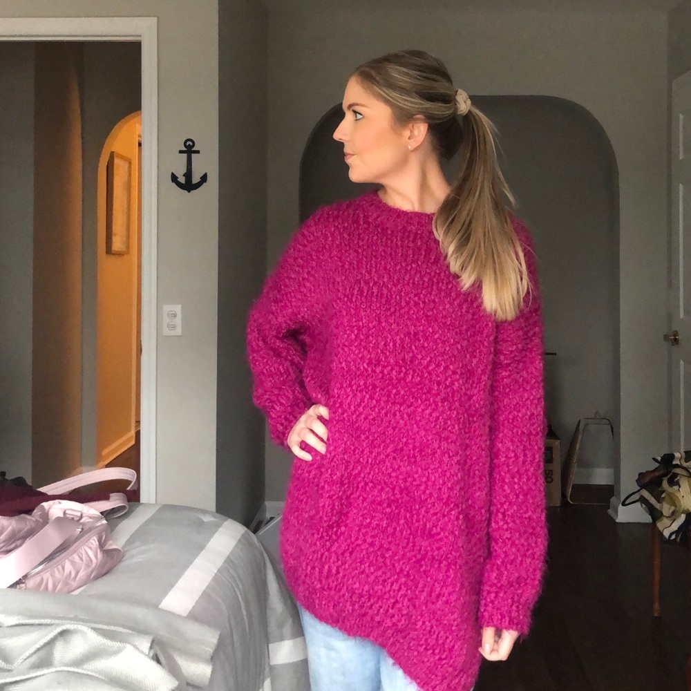 Davi & Dani Fuchsia Large Knit Sweater